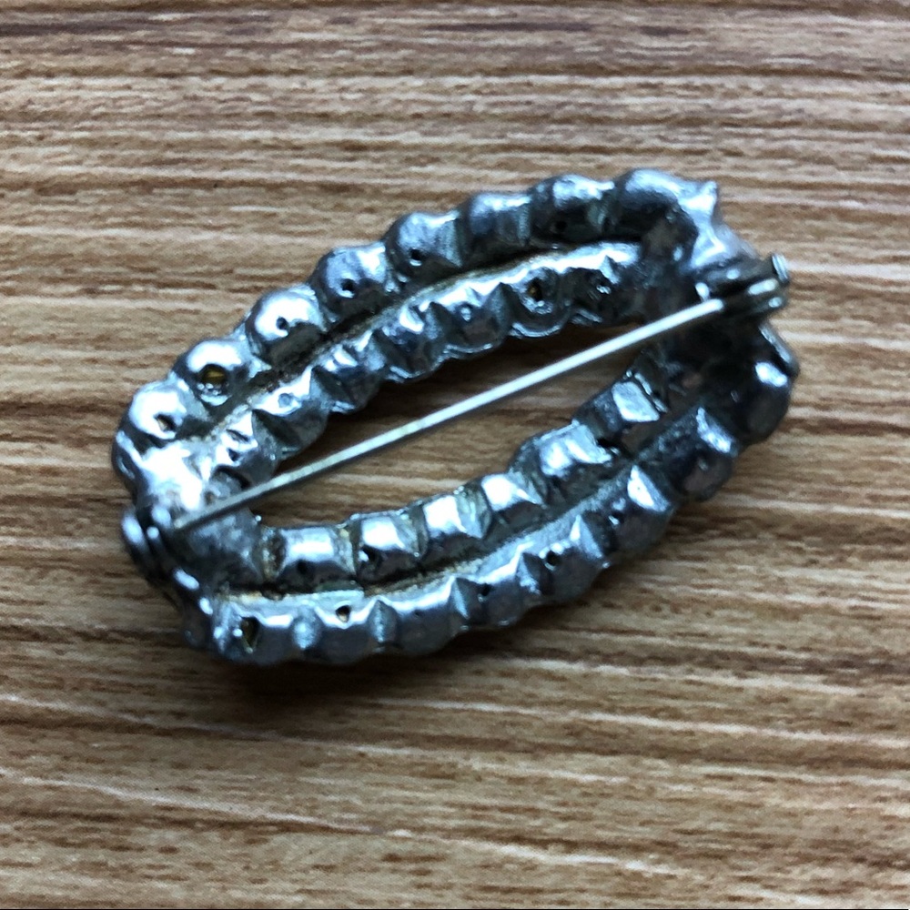 Vintage Rhinestone Brooch/Pin - Picture 6 of 10